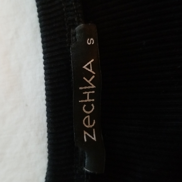 Zechka Black Cropped Top W Pink Roses Appliques Puffy Lace Sleeves Size S - Picture 12 of 12